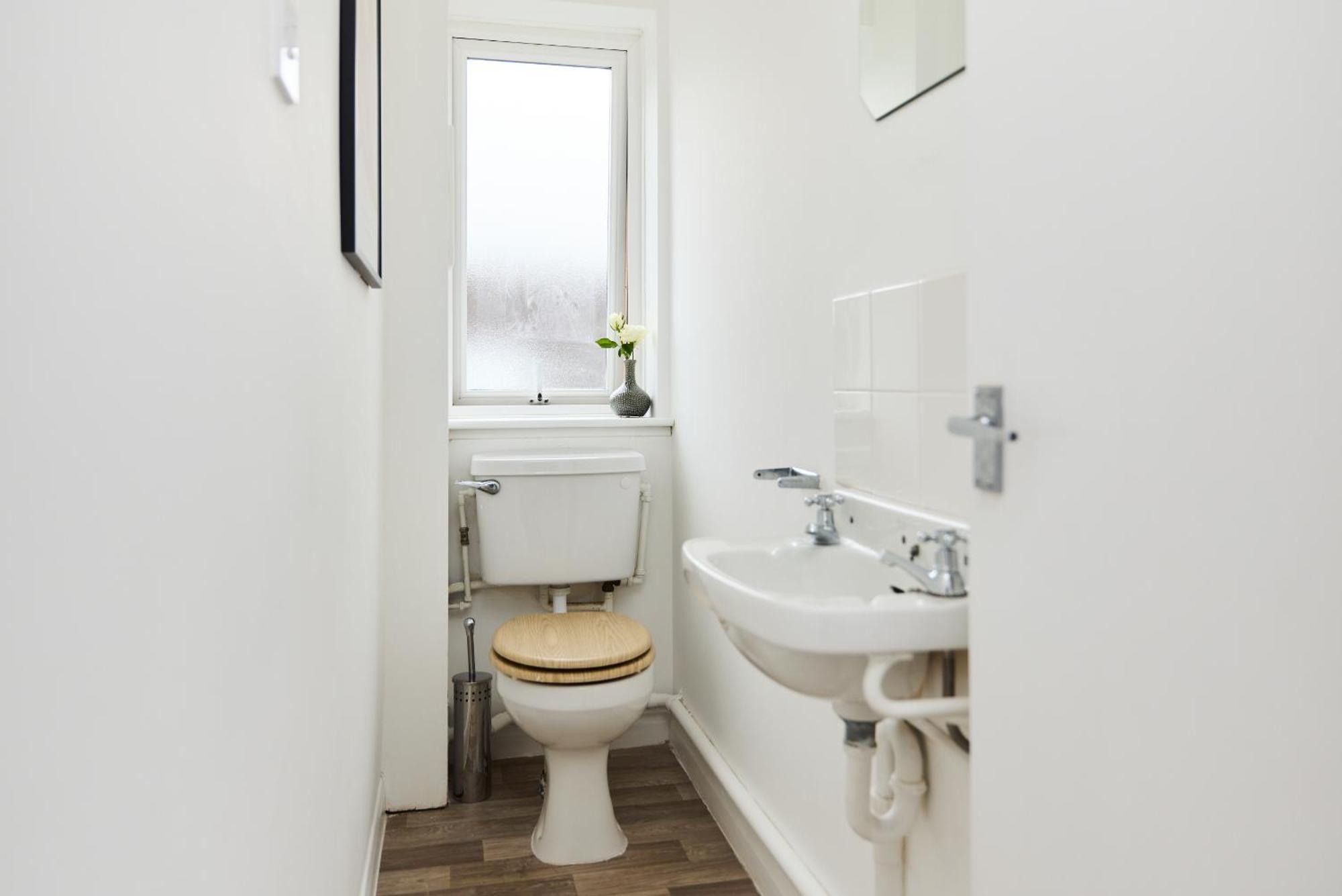 Apartment The Garden House - Spacious 5-bed With Garden & Balcony *
