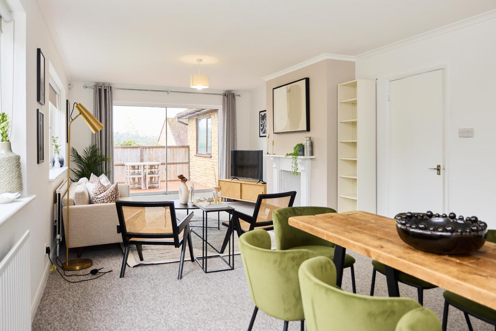 Apartment The Garden House - Spacious 5-bed With Garden & Balcony *