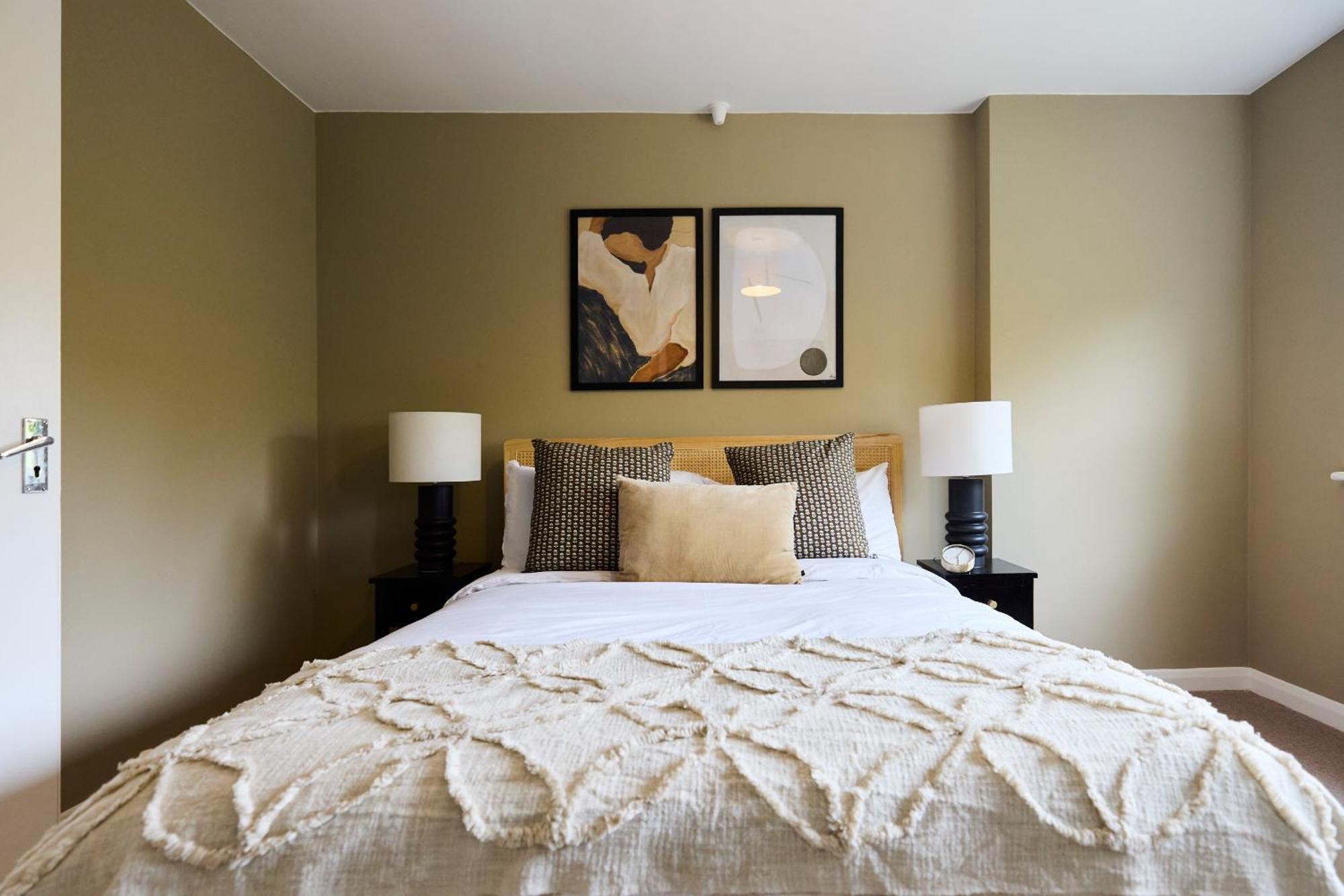 The Garden House - Spacious 5-bed With Garden & Balcony Apartment Oxford