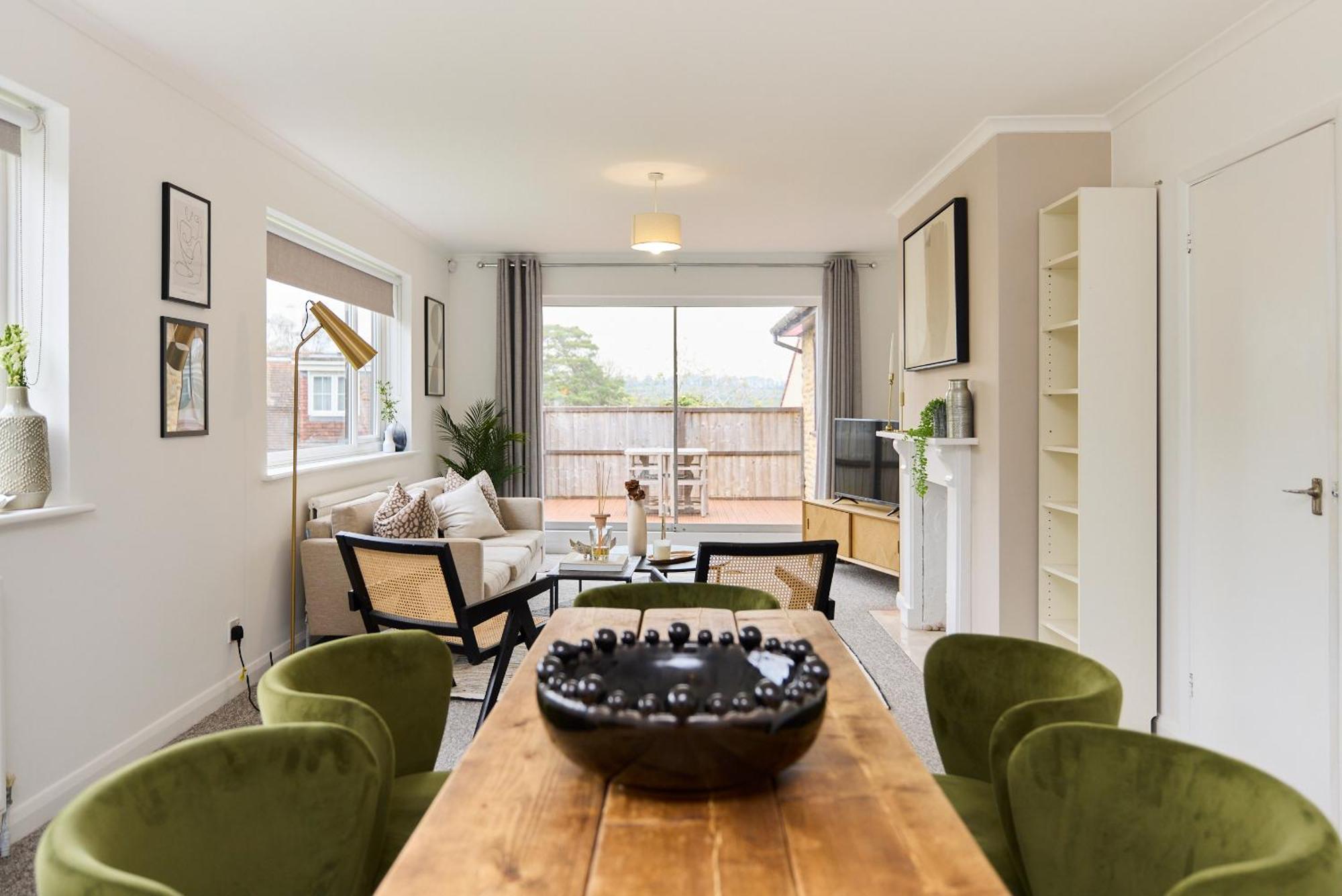 The Garden House - Spacious 5-bed With Garden & Balcony Appartement *